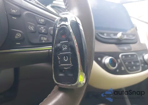 2019 Chevrolet Malibu Premier z USA, uszkodzony, nr VIN 1G1ZE5SX5KF190192